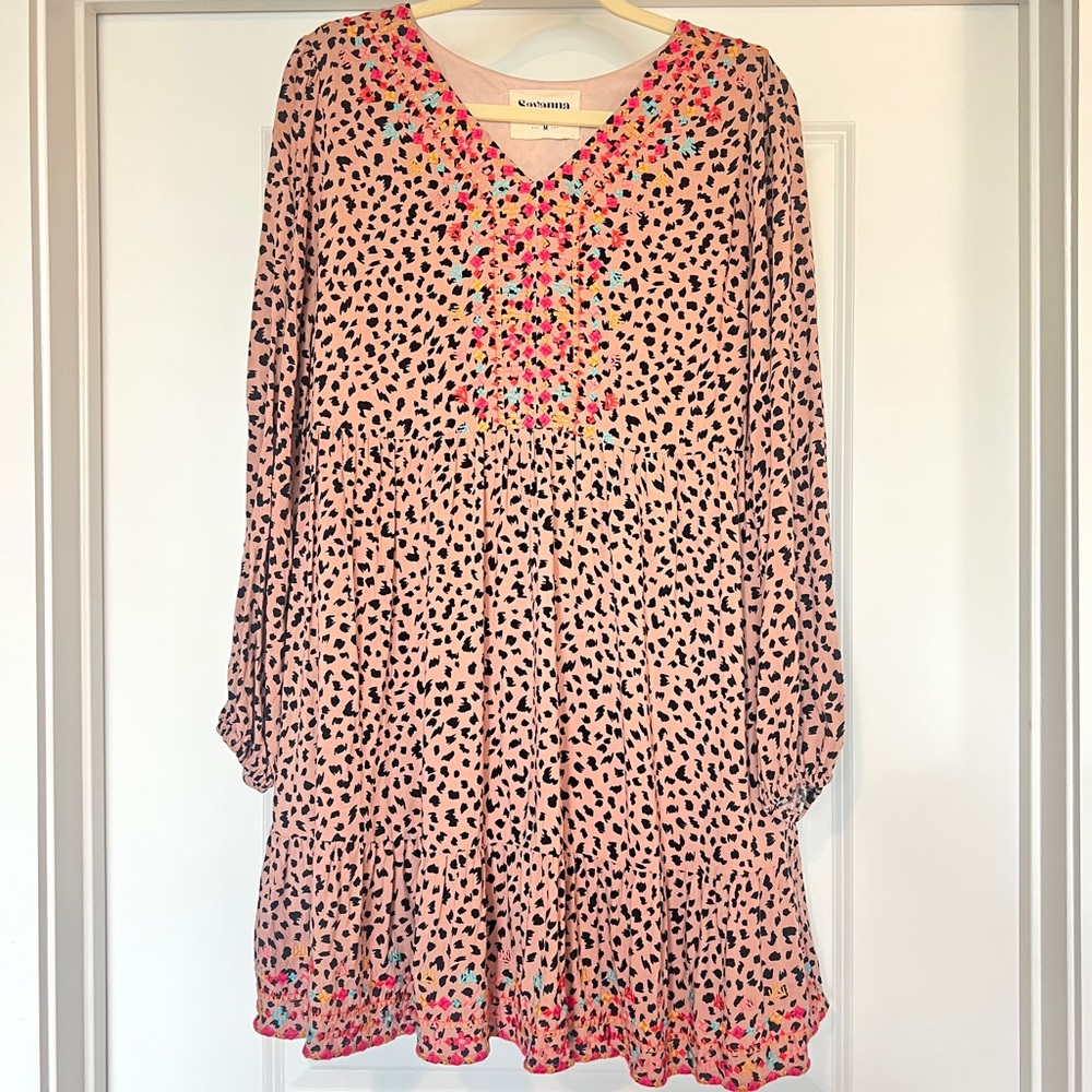 Savanna Jane Babydoll Dress Women’s Medium Tan Animal Print Boho Embroidered